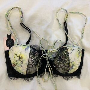 Victoria's Secret Fantasy Island Balconette Bra 32C